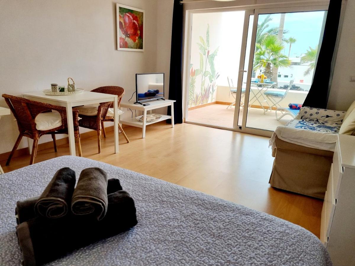 קוסטה טגוויסה Apartamento Eduardo A Primera Linea Del Mar מראה חיצוני תמונה
